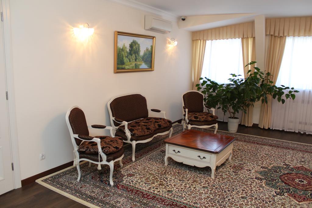 Evropeyskiy Kremencsuk Kültér fotó